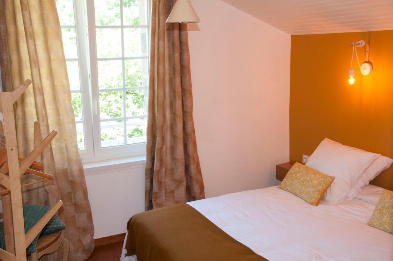 La Maison Des Tilleuls Saint-Germain-Sur-Seves Екстер'єр фото